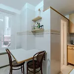 Guesthost - Sole & Mare Apartman